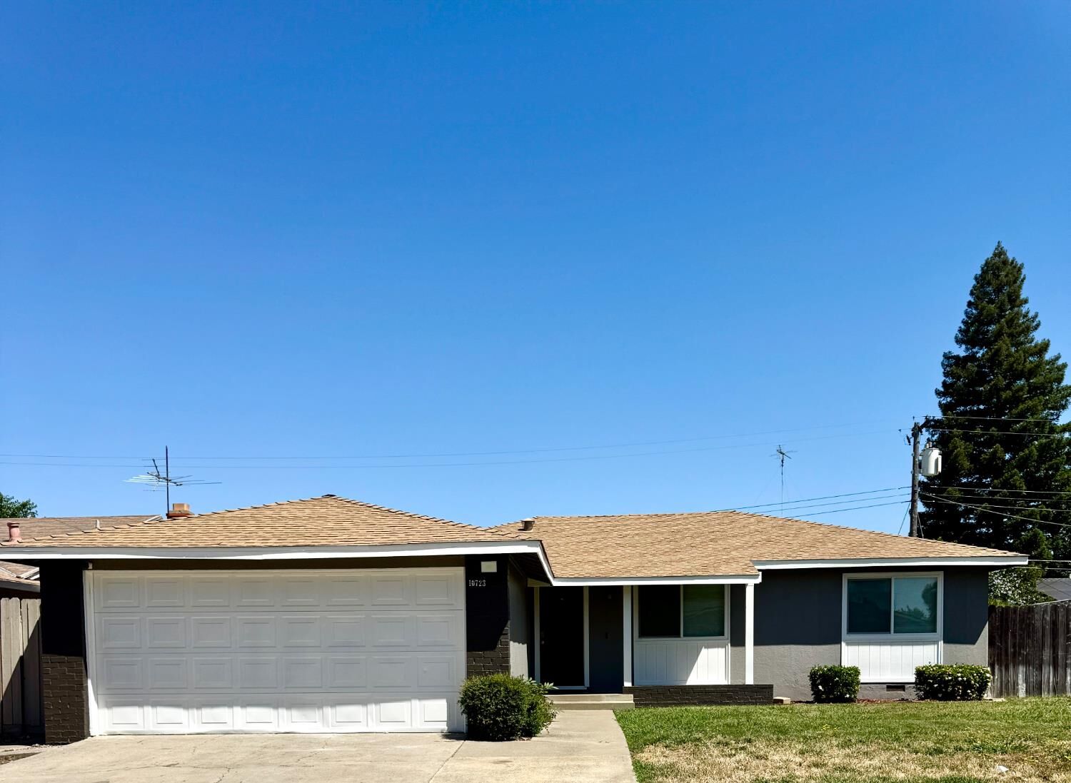 Property Photo:  10723 Campana  CA 95679 