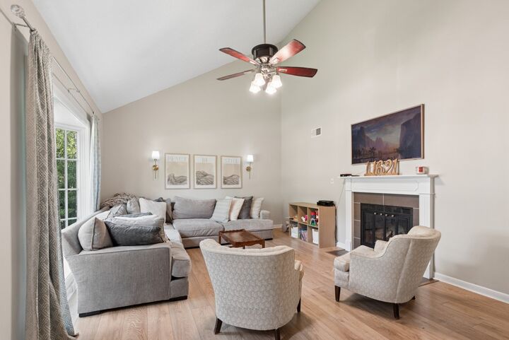 Property Photo:  519 Stacy Square Ter  TN 37221 