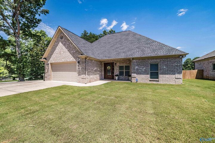Property Photo:  1657 Scott Road  AL 35750 