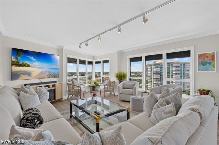 Property Photo: 4451 Gulf Shore Boulevard N 1604 FL 34103