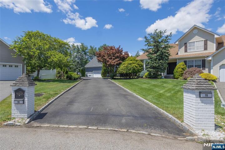 Property Photo:  11 Gates Place  NJ 07470 