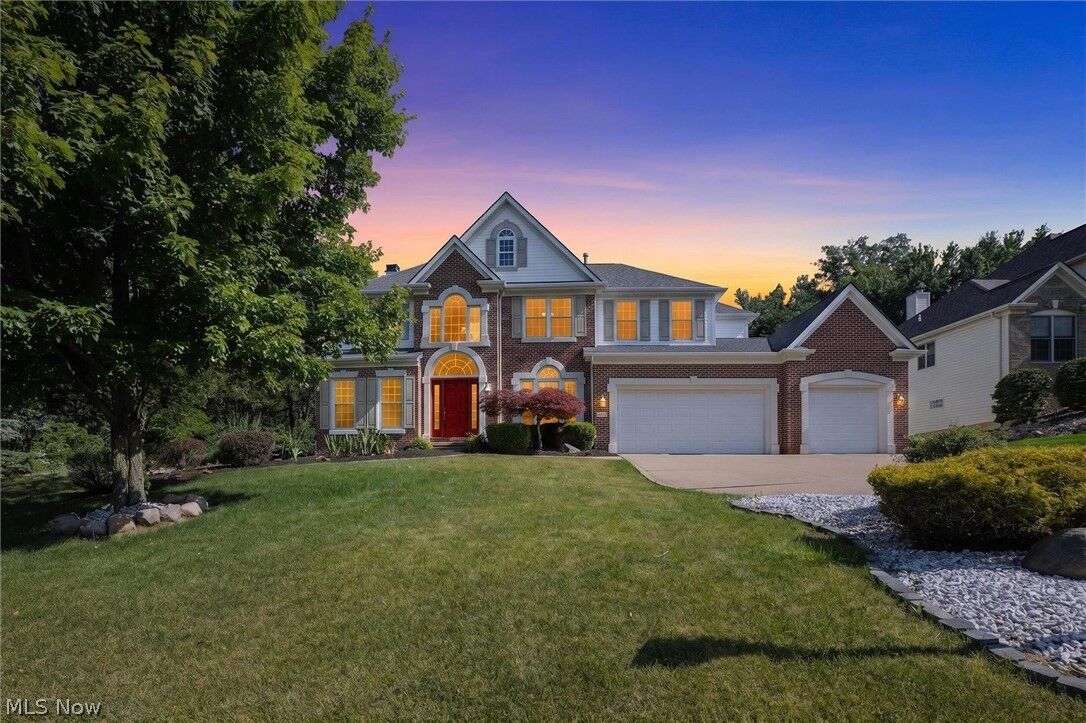 Property Photo: 9336 W Hampton Drive OH 44133