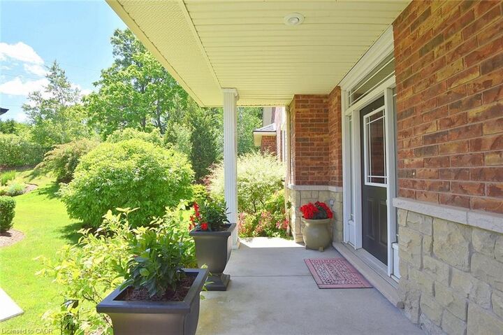 Property Photo: 27 Landscapes Trail ON L9K 0A1