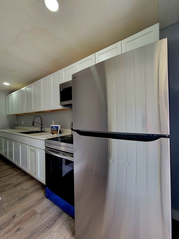Property Photo:  136 Commonwealth Rd 2  MA 01778 