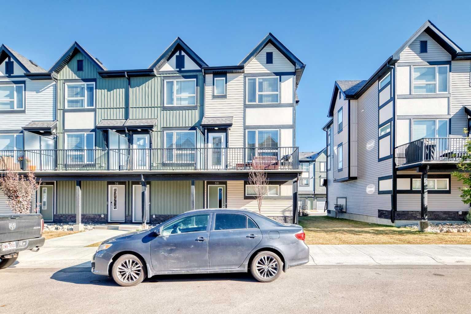 Property Photo:  30 Evanscrest Park NW  AB T3P 1R3 