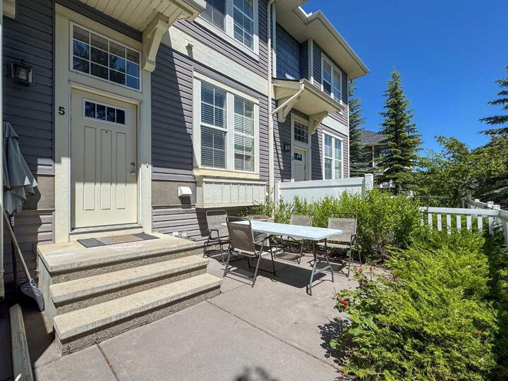 Property Photo: 5 Auburn Bay Common SE AB T3M 0M6