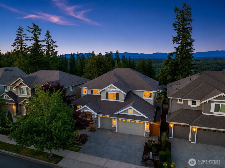 Property Photo:  1836  273rd Place SE  WA 98075 