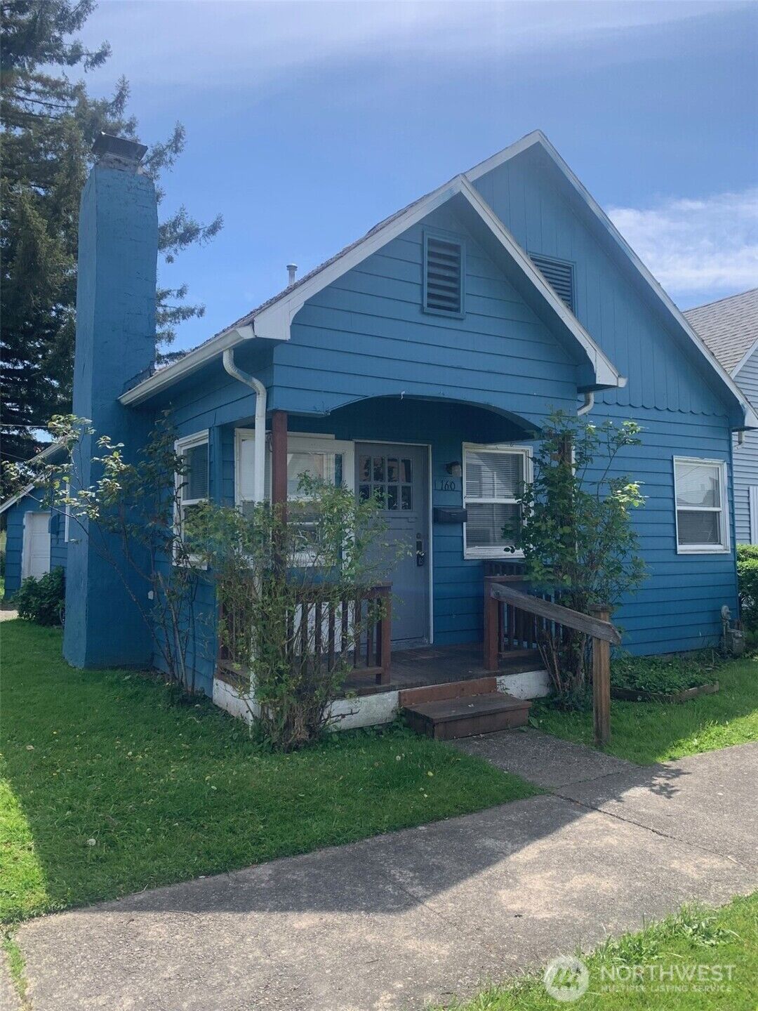 Property Photo:  160 SW Lewis Street  WA 98532 