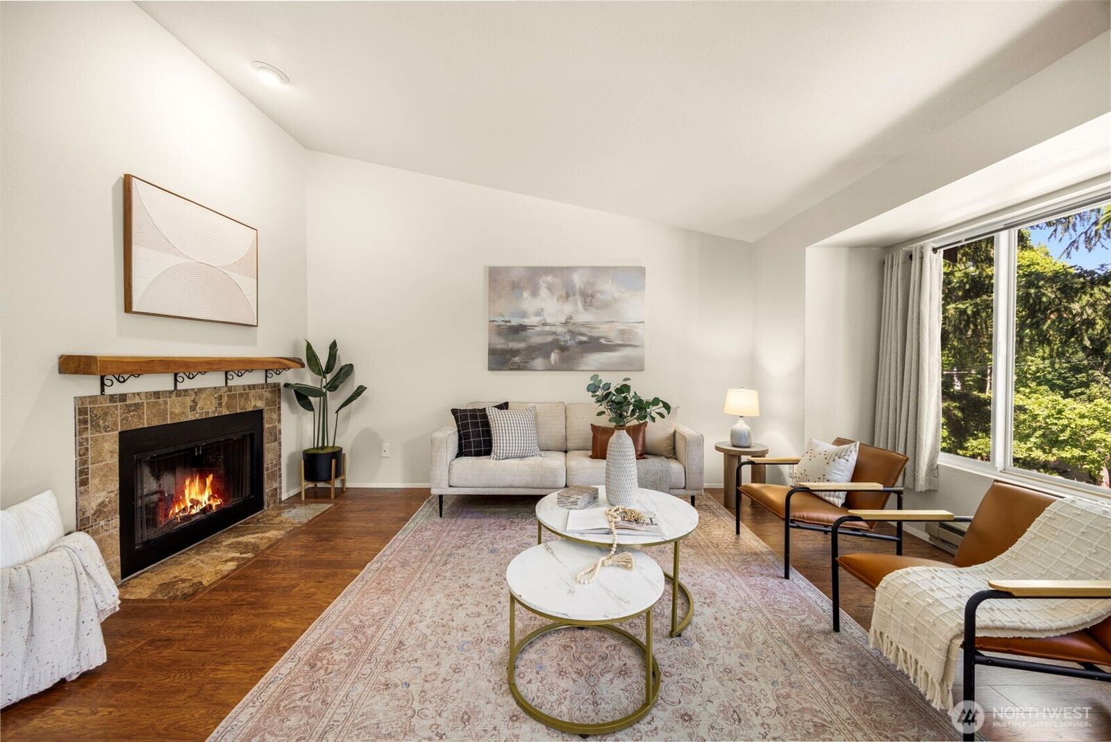 Property Photo:  204  Mountain Park Boulevard SW C302  WA 98027 