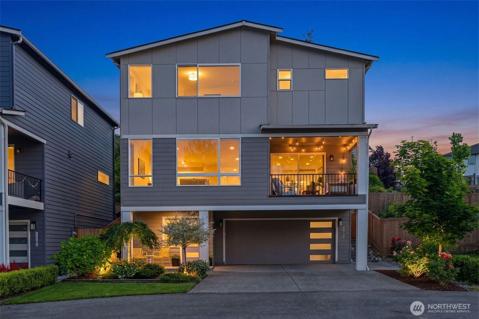 Property Photo:  11032  14th Place SE  WA 98258 