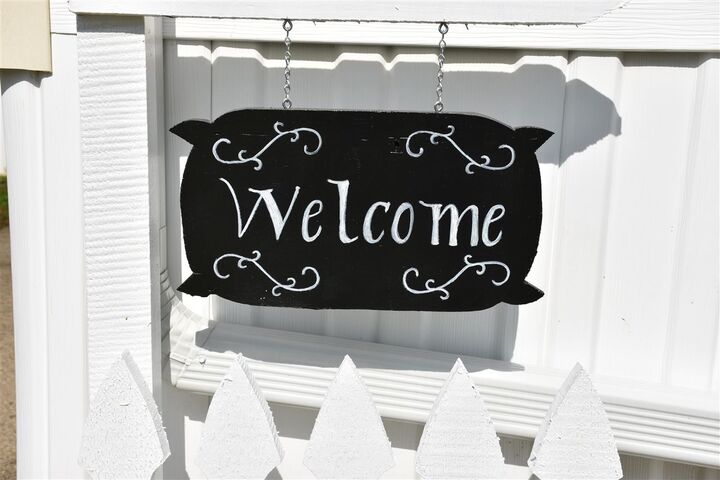 Property Photo:  40 Dogwood Drive  IN 47374 