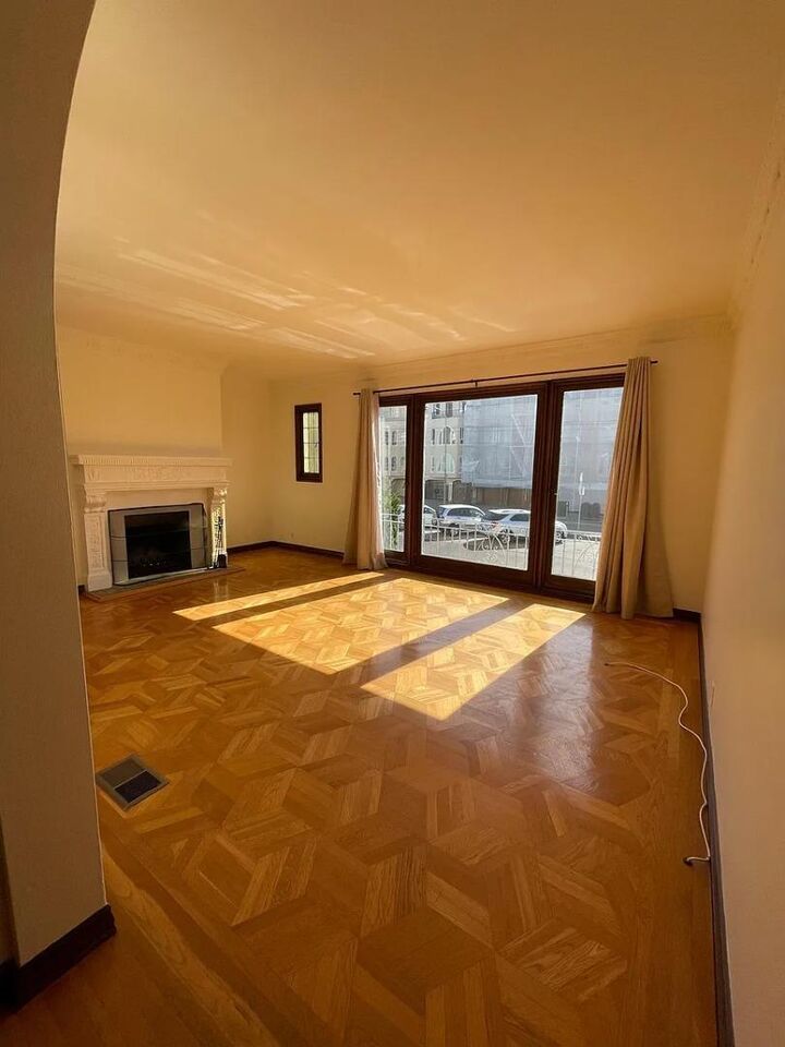 Property Photo:  3690 Fillmore Street  CA 94123 