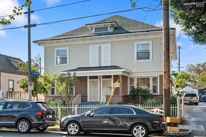 Property Photo: 1276 W 22nd St CA 90007