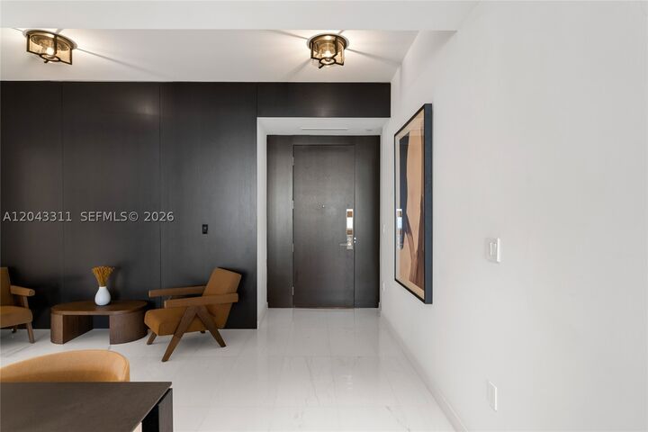 Property Photo:  300 Biscayne Boulevard Way 4009W  FL 33131 