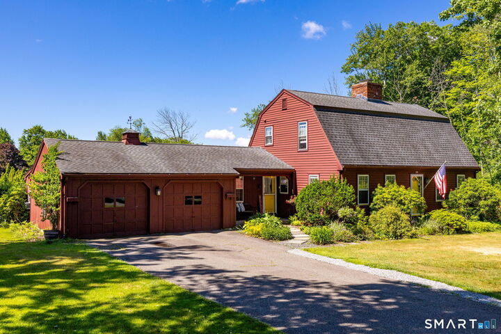Property Photo:  125 Farmstead Lane  CT 06790 