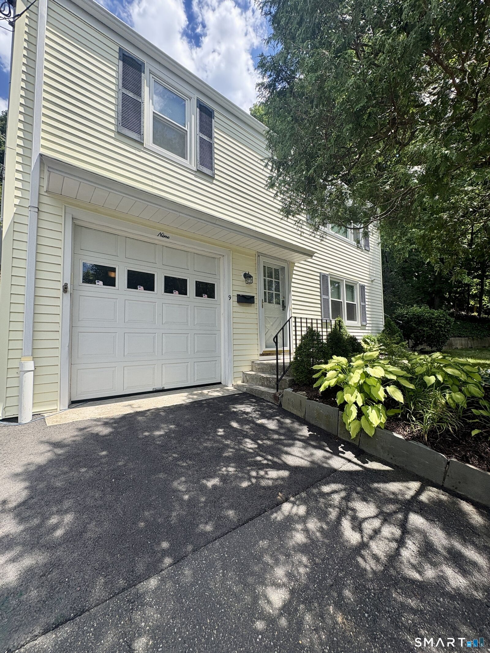 Property Photo: 9 Pemberwick Road CT 06831
