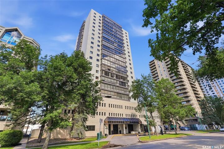Property Photo:  315 5th Avenue N 802  SK S7K 5Z8 