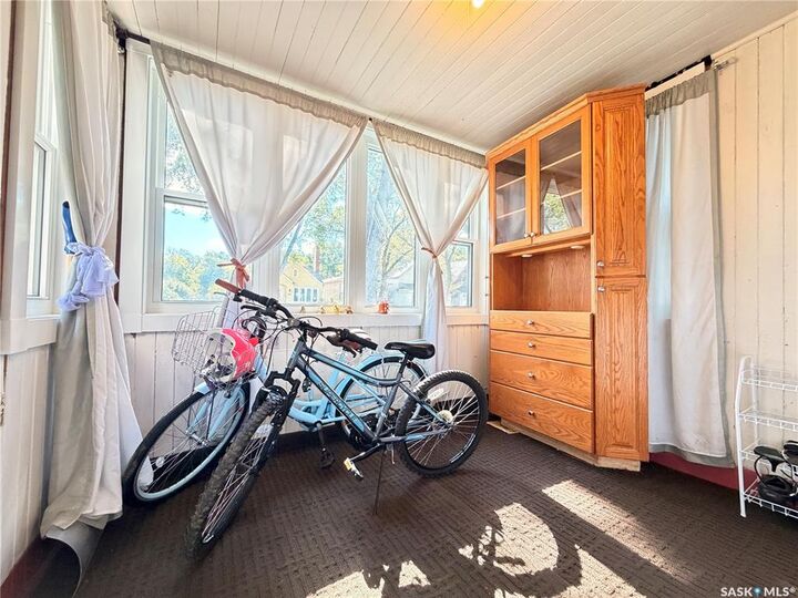 Property Photo:  1340 Retallack Street  SK S4T 2H9 