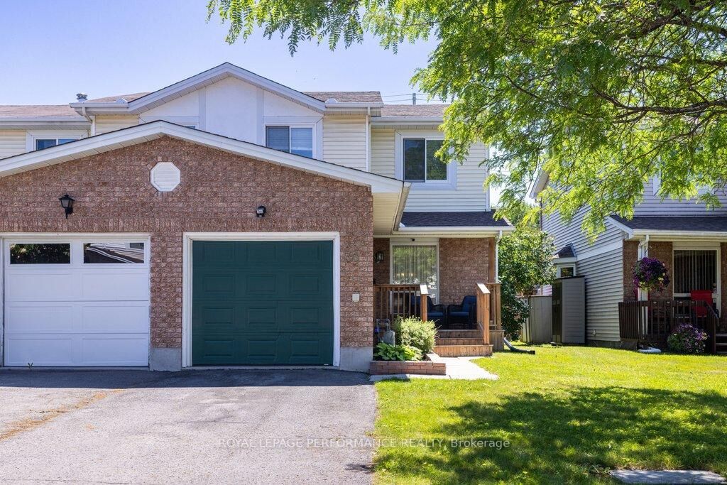 Property Photo: 38 Burlington Crescent ON K1T 3K6