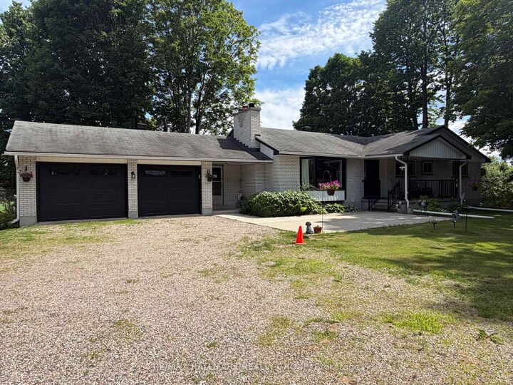 Photo de la propriété:  9950 Round Lake Road  ON K8A 0K5 