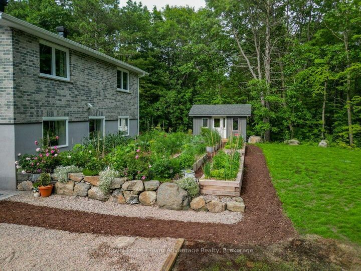 Property Photo: 17 Hunter Drive ON P2A 0B2