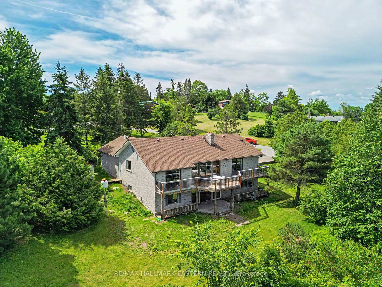 Property Photo: 473 Sunset Crescent ON K0K 2X0