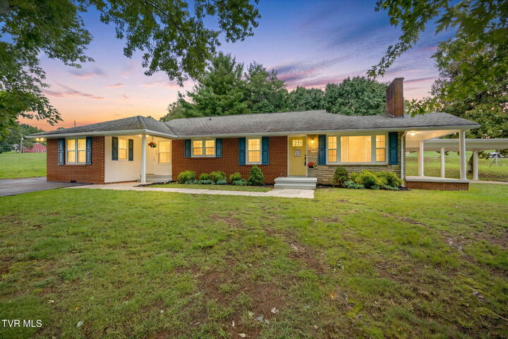 Property Photo:  329 Lewis Lane  TN 37660 