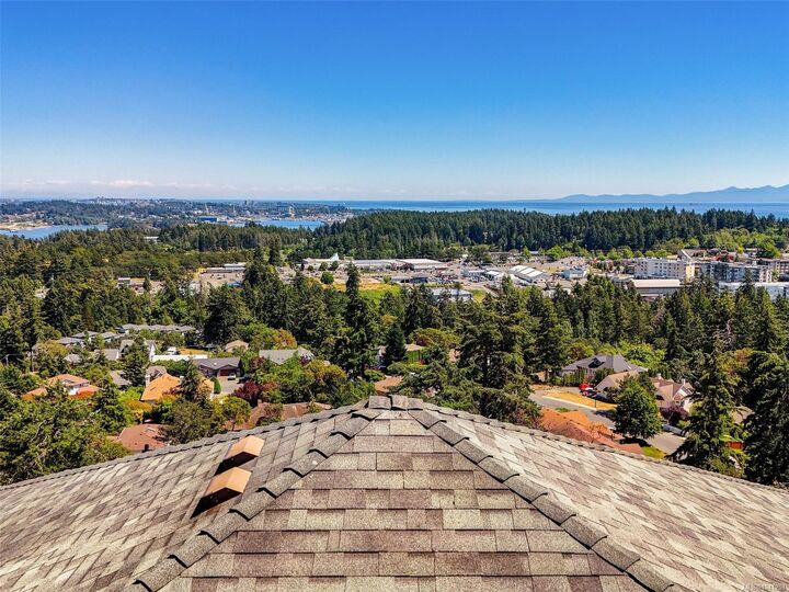 Property Photo: 2645 Platinum Pl BC V9B 6A7