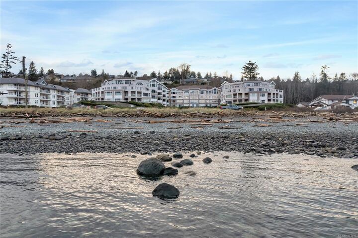 Property Photo: 350 Island Hwy S #107 BC V9W 1A5