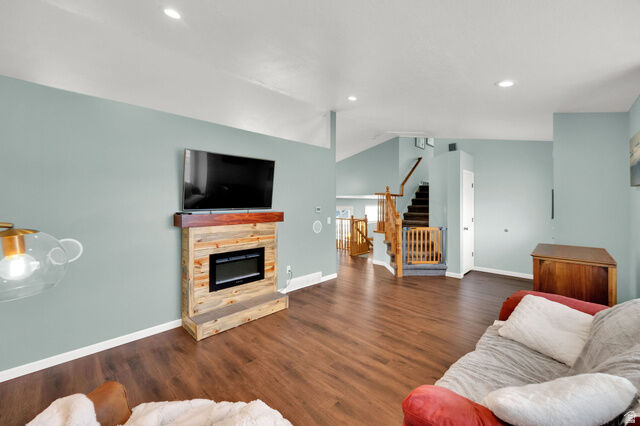 Property Photo: 73 W 1340 S UT 84025