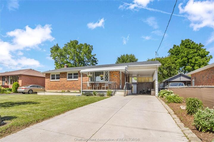 147 Coverdale Street — photo 1