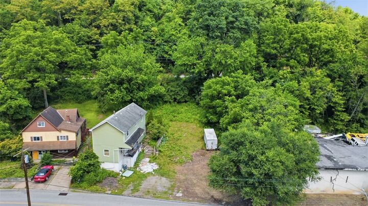 Property Photo:  313 Glenn Ave  PA 15133 