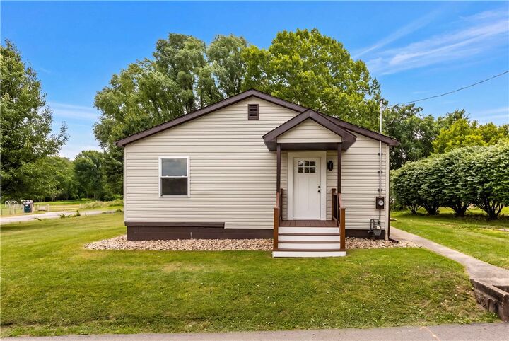 Property Photo: 2 Frick St PA 15432