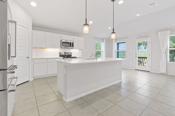 Property Photo:  8017 Flintlock Circle  TX 78645 