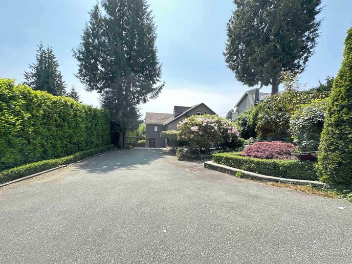 Property Photo: 2522 Nelson Avenue BC V7V 2R6