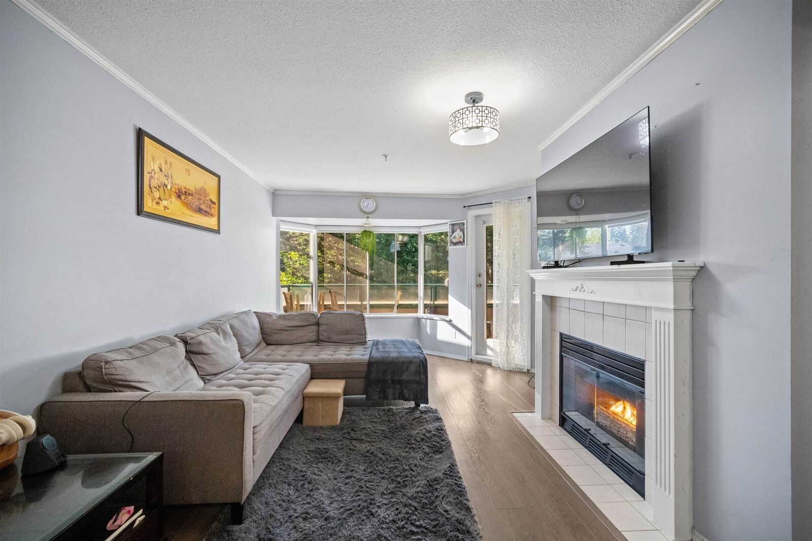 Property Photo:  2962 Trethewey Street 207  BC V2T 4M3 
