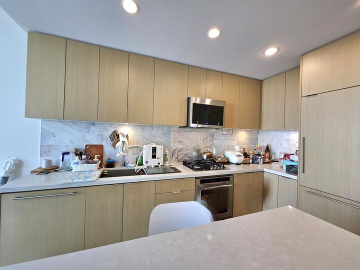 8238 Lord Street 1308 — photo 1