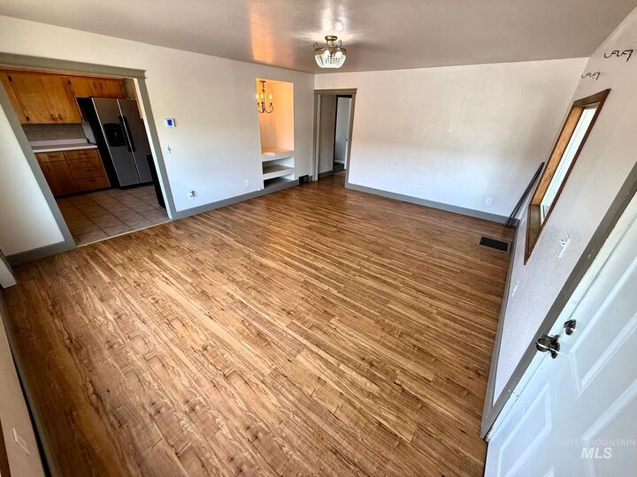 Property Photo:  1225 McCarroll St  WA 99403 