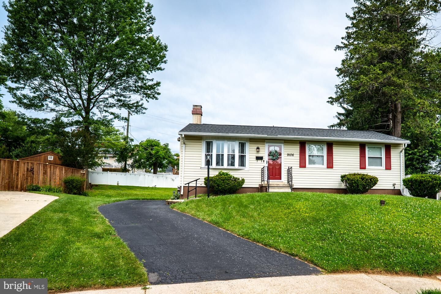 Property Photo:  9106 Vega Court  MD 21133 