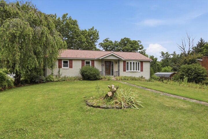 Property Photo:  14105 Royal Oak Drive SW  MD 21502 