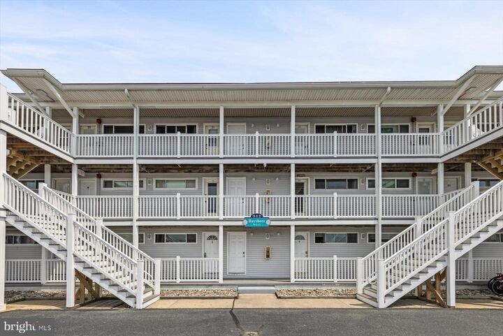 Property Photo:  512 Robin Drive 21  MD 21842 
