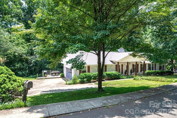 Property Photo:  504 Dogwood Lane  NC 28012 