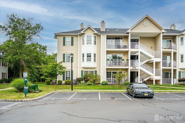 Property Photo:  76 Clay Street  NJ 08902 