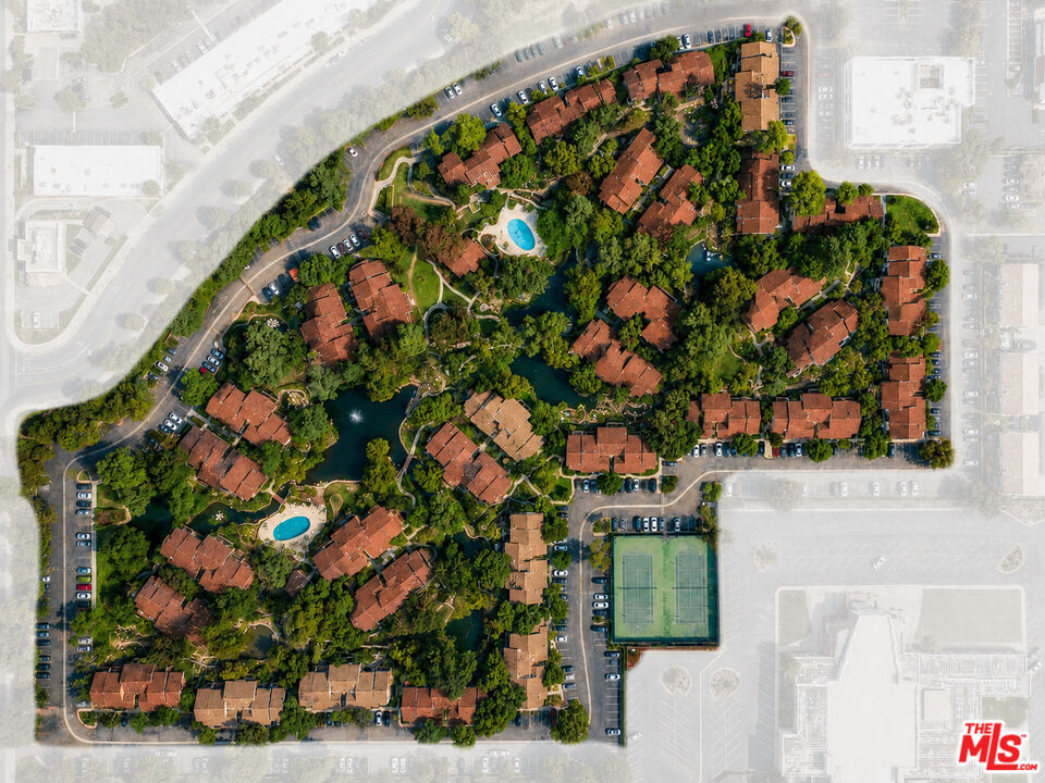 Property Photo: 7131 Farralone Ave CA 91303