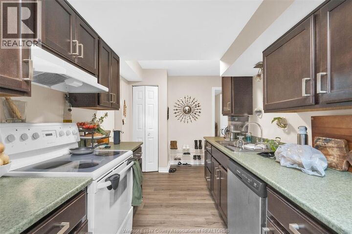 Property Photo:  4851 Matchett 2  ON N9C 2A7 