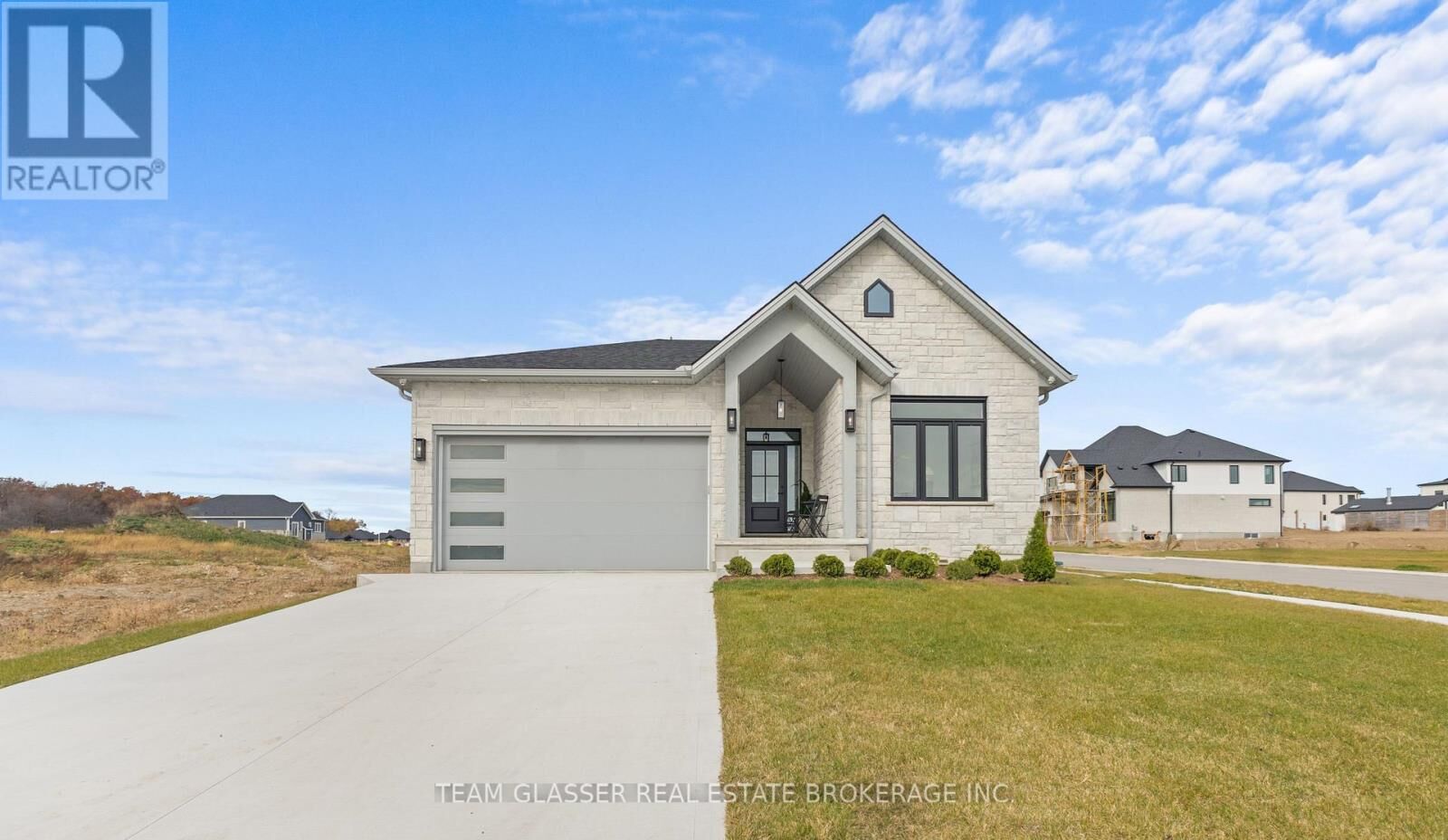 Property Photo:  70 Benner Boulevard  ON N0L 1R0 
