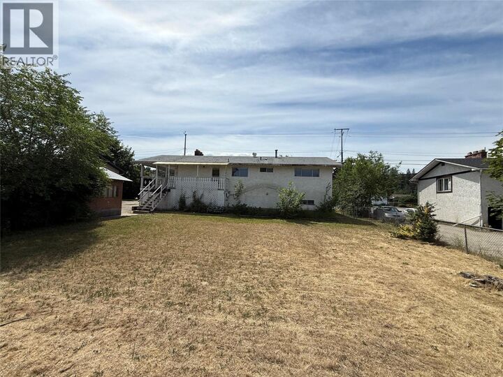 Property Photo:  2848 Springfield Road  BC  