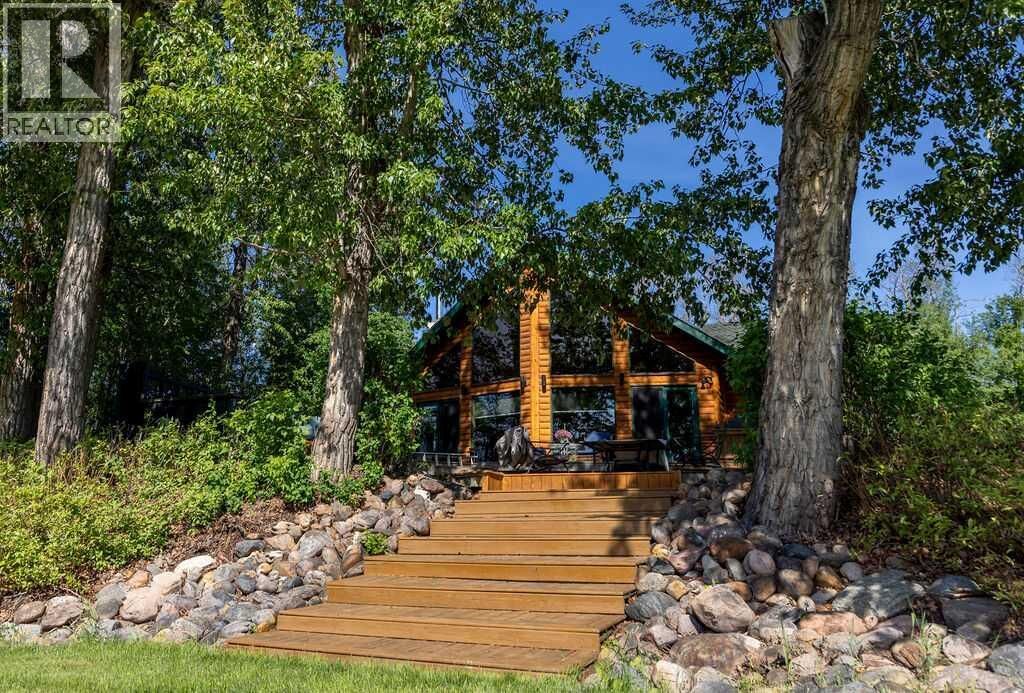 Property Photo:  235025 Township Road 821A  AB T0H 0E0 