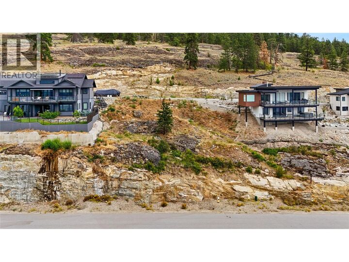 Property Photo:  2449 Kettle Ridge Way  BC V0H 1N1 