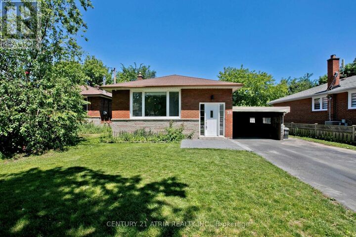 Property Photo:  53 Bergen Road  ON M1P 1S1 